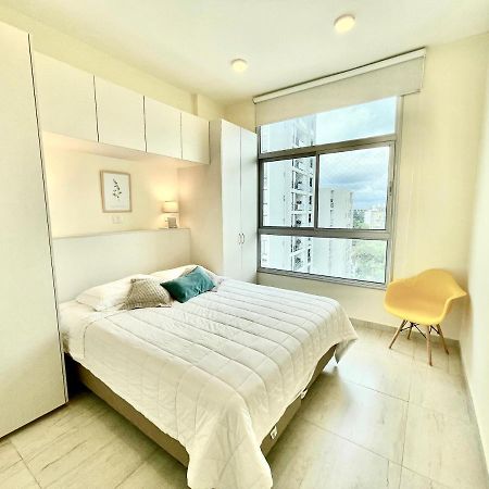 Villa Morra, A Pasos De Los Shoppings! 아순시온 외부 사진